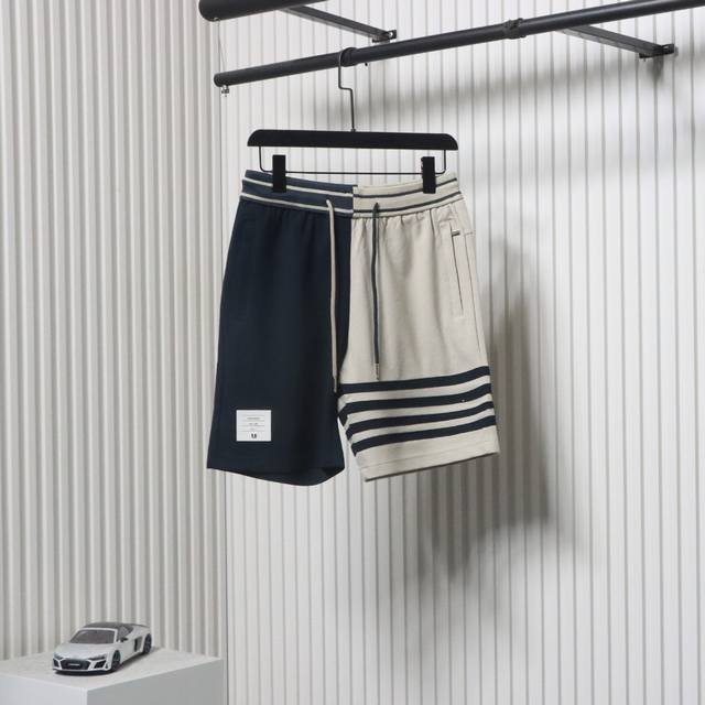 thom Browne 汤姆布朗 四杠织带短裤 面料采用专业订纺表面32S触感细腻内里8S，挺括有型，克重高达380G，起订量500Kg 相当于1000件单品
