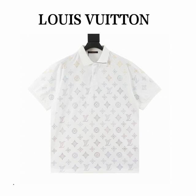 louis Vuitton 路易威登 老花满钻短袖Polo 原版定制 G全棉朱地布料，螺纹染色原版一致。灵感来自Monogram系列。满钻图案设计重新演绎经典的