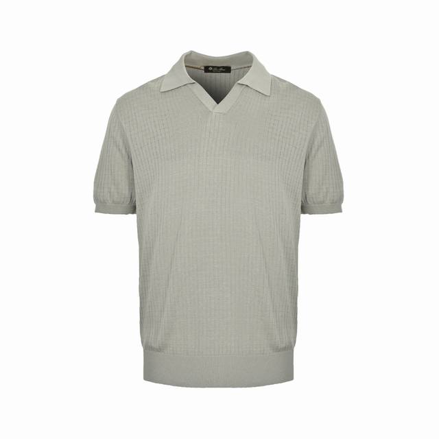 loro Piana Lp 竹节纹Polo短袖 本款式使用德国进口斯托尔7.2针型机器采用浮线提花，所采用纱线跟原版纱线真丝含量一致45%桑蚕丝 55%棉，光对