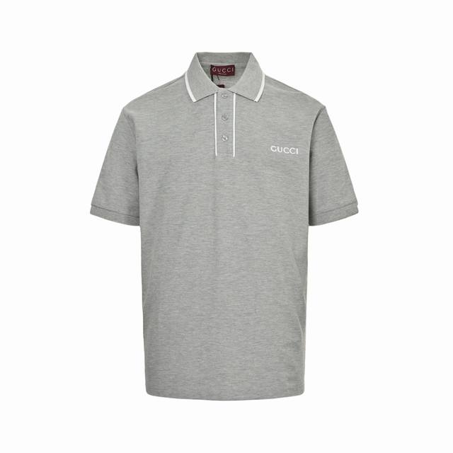 gucci 古驰 25Ss 撞色领字母激光刺绣Polo短袖 原版6900购入开发，面料采用220G原版定制全棉，胸前进口机激光刺绣，每个字母定位。上身立挺，落肩