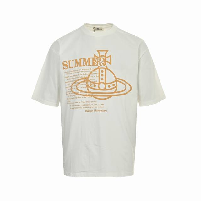 vivienne Westwood 西太后 25Ss 土星字母涂鸦印花短袖 品牌Logo重工艺设计高端定制丝光云朵棉面料.手感柔软.穿着舒适.级别精致车线.做工