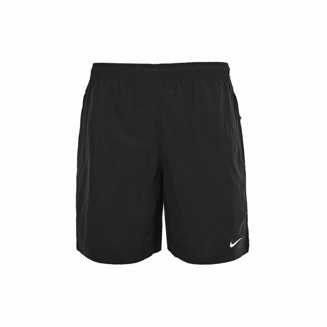nike 耐克 纯色小标刺绣Logo短裤 质感十足 简单的短裤细节非常复杂 上身的舒适性 透气性非常好 休闲 运动皆可 炎热夏季必备单品 Size:S-Xl