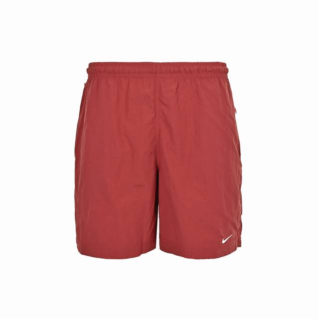 nike 耐克 纯色小标刺绣Logo短裤 质感十足 简单的短裤细节非常复杂 上身的舒适性 透气性非常好 休闲 运动皆可 炎热夏季必备单品 Size:S-Xl