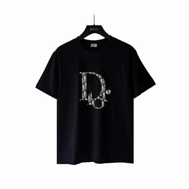 实拍细节图 +尺码表 Dior迪奥 Cd 字母贴布刺绣 Logo标识精工刺绣短袖 精致升级，灵感源自八十年代复古 原版面料 官方同款 定制260 克同缸染面料