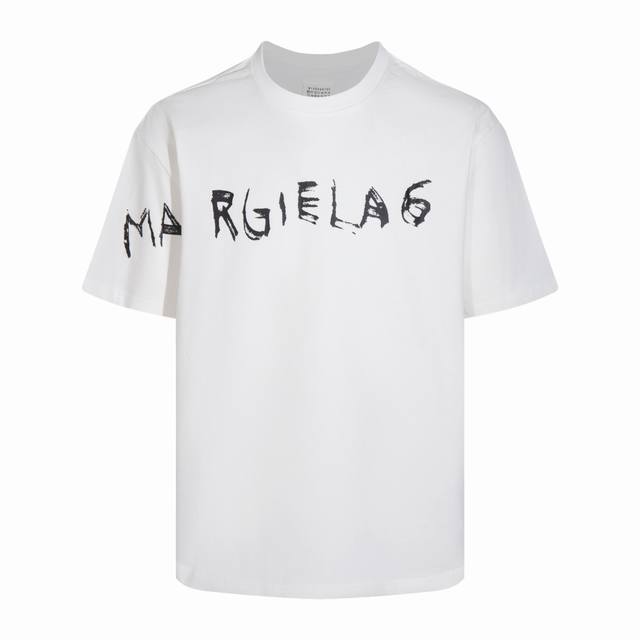 高版本Maisonmargiela 马吉拉 Mm6涂鸦印花短袖，男女同款。 满满的高级感 性价比超高 手感超级柔软、细腻、柔软和不起球且不变形 G纯棉品质，后领