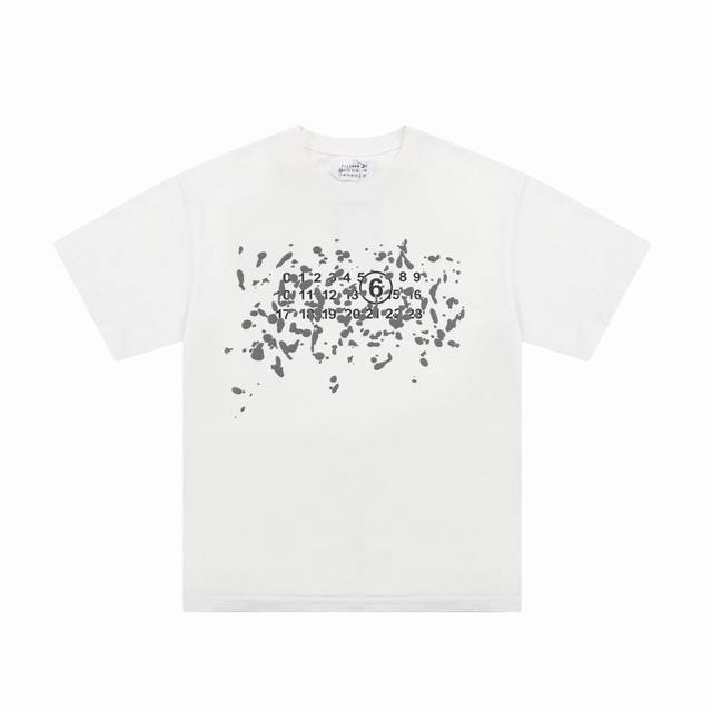 高版本Maisonmargiela 马吉拉 Mm6发泡数字印花短袖，男女同款。 满满的高级感 性价比超高 手感超级柔软、细腻、柔软和不起球且不变形 G纯棉品质，