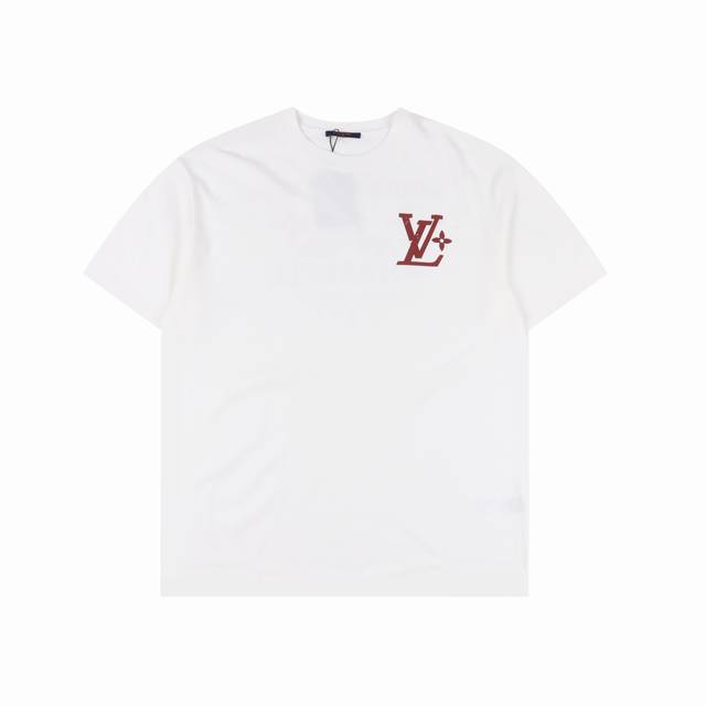 louis Vuitton 路易威登 简约Logo印花短袖T恤 材质:采用高版本280G双纱精梳棉 面料洗水 不缩水 手感软糯 上身舒服 工艺：采用进口颜料 前