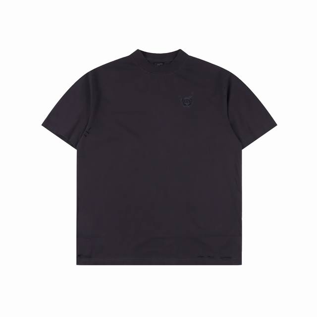 balenciaga 巴黎世家 闪粉麦穗印花圆领短袖 原 P10, 购买；，平纹针织面料、正面饰以艺术作品印花、麦穗刺绣工艺、褪色破洞细节、圆领短袖版型、全套辅