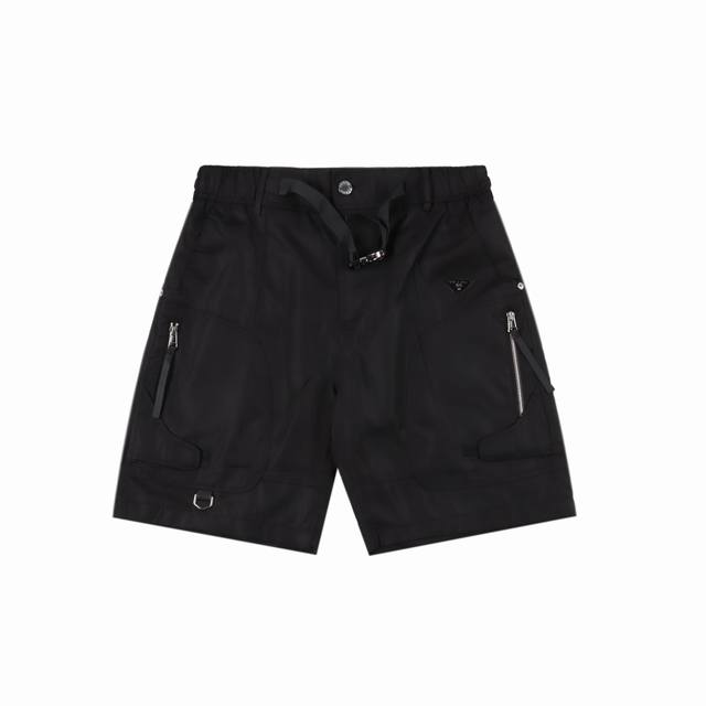 prada 普拉达 三角标拉链口袋短裤 定织定染高密平纹混纺面料 裤型融合工装风格又不失优雅 两侧搭配热切割织带 原版1：1定制 腰部硅胶3Dlogo牌 裤脚锌