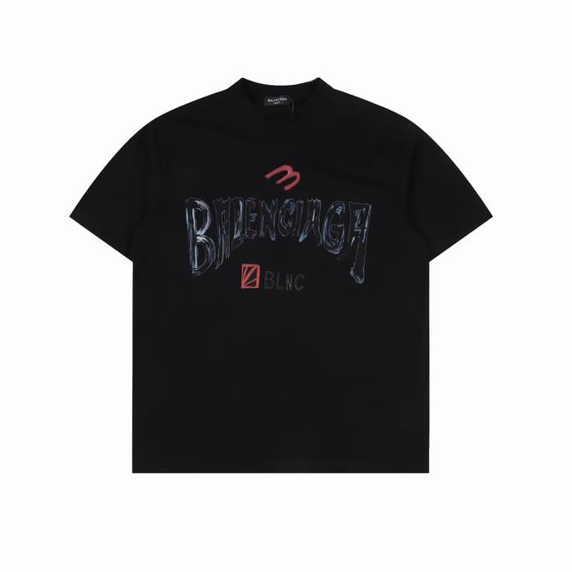 balenciaga 巴黎世家 印花字母短袖T恤 纯棉洗水面料，洗水后300克重左右。柔软亲肤细腻。做工细致，厚度适中。男女同款，宽松版型，时尚减龄百搭。 颜色
