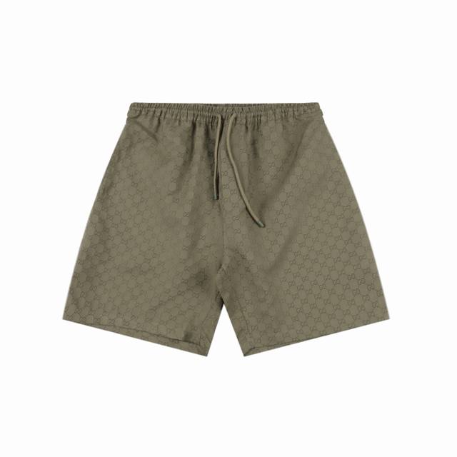 gucci古驰Guc Gg全印提花短裤 原版9000购入，定制梭织提花府绸面料、纯铜定制拉链，面布为原版色色织布料，全棉定制各种布料加有涂层，超费时费工费料的一