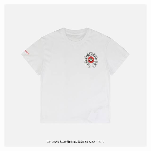 chrome Hearts 克罗心 25Ss 红唇旗帜印花短袖 面料采用26支 克重精梳棉，定制32支1*1螺纹，成衣两遍水洗处理，面料舒适亲肤无异感，定制定染
