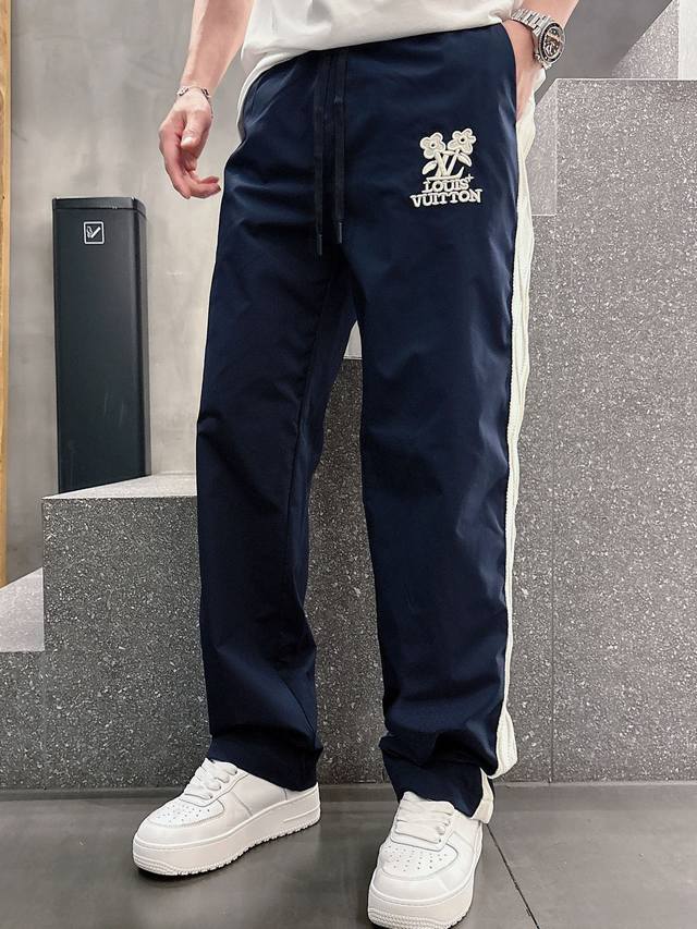 lv 驴家 2025 春夏新款 时尚休闲裤 上身舒适透气 颜色: 蓝 黑 码数:M-3Xl