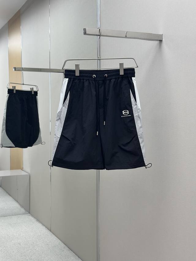 blcg 男士精品休闲裤顶级面料休闲短裤 最新款上身版型无敌正绝对可以闭眼收的一款此款裤子非常百搭，弹力腰围,日常上班户外运动都可以穿着，是时尚休闲与户外运动的