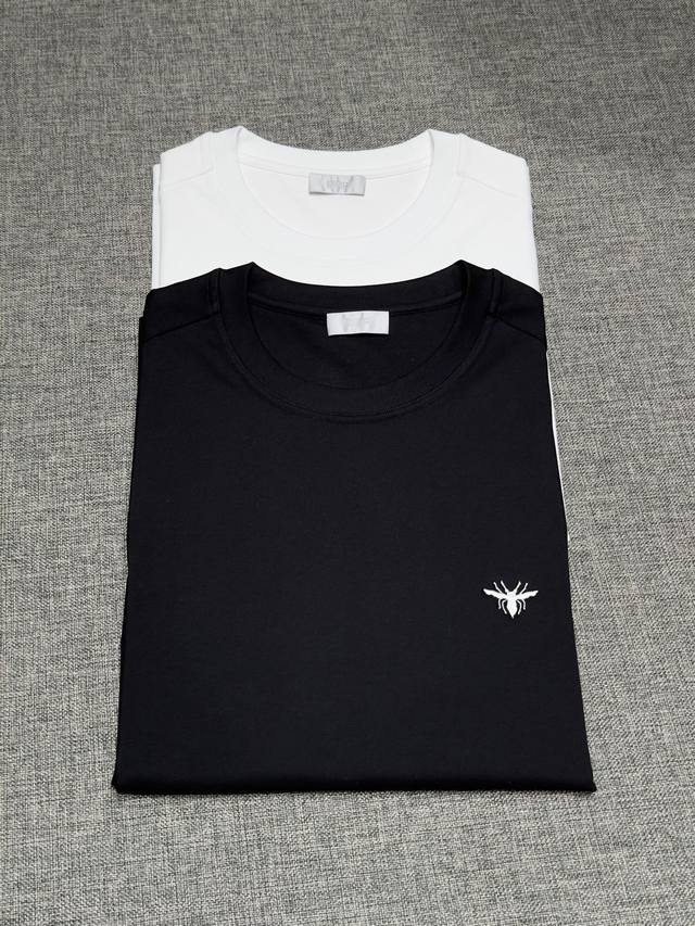 新品 Dior男士时装款圆领短袖T恤，贸易公司洋行货，高级限定款，25年春夏新品，明星级人气单品！ 客供埃及进口顶级面料，甄选尼罗河区域光照极好的上等棉花原料，