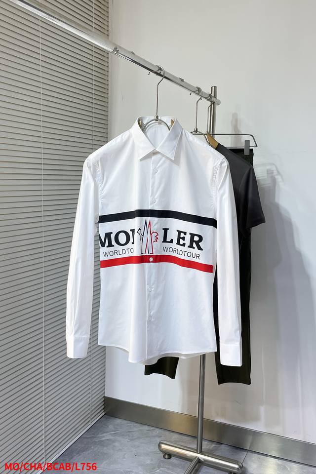 l756 Momoncler 2025Ss胸前Logo印花衬衫，独到的Logo图案，舒适面料，手感柔软柔和，柔软亲肤，质感超棒，穿着贴身舒适，精心的车工和高新技