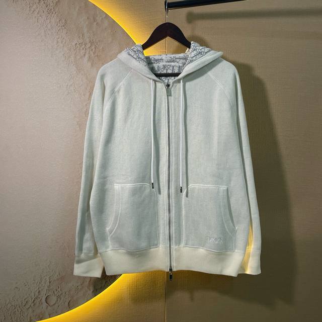 主推-30 Dior 迪奥24Ss-97%山羊绒常青款休闲运动连帽卫衣开衫双面穿羊绒老花字母拉链外套 尺码：36-38-40-42 好看好穿好搭配 各种身材都能