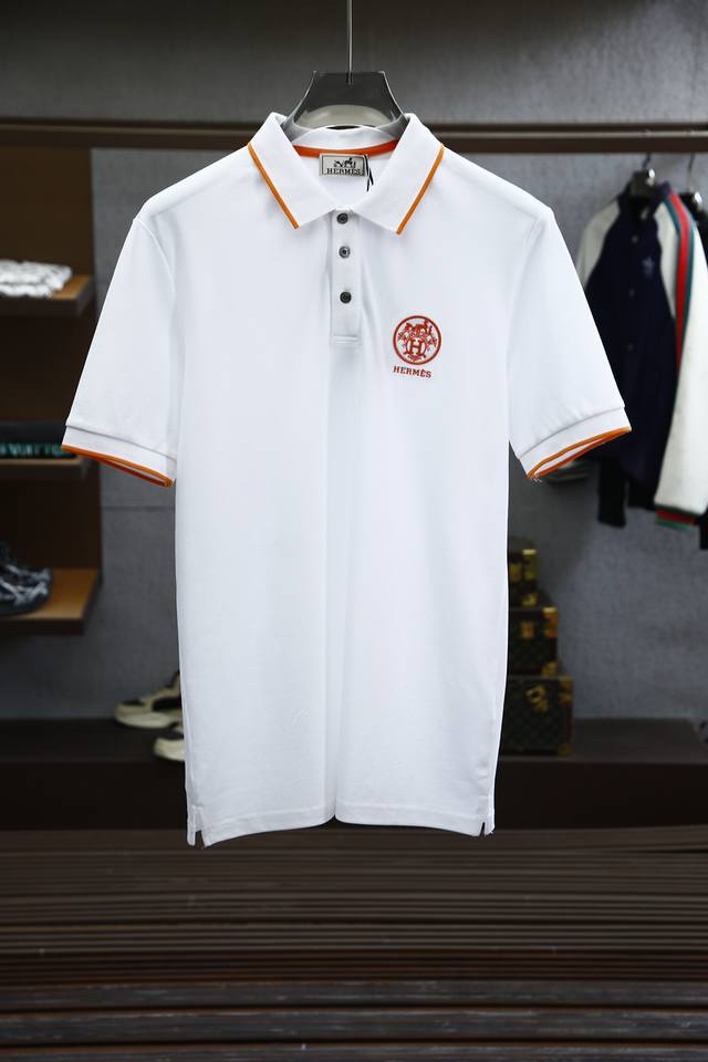 hermes 爱马仕 2025Ss夏季新品，男士胸前经典徽标刺绣珠地网眼商务休闲短袖Polo衫！香港洋行渠道货，重磅高端级臻品，完美沿袭了普家的精髓与基因，胸前