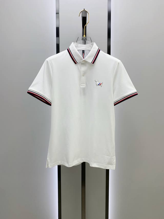 tb汤姆布朗25Ss新款春夏短袖翻领T恤Polo，最高版本客供定制高端朱地面料简单时尚款，拼色螺纹超级好看！经典Logo简单大方的款式！满满的高级感，四季可穿。