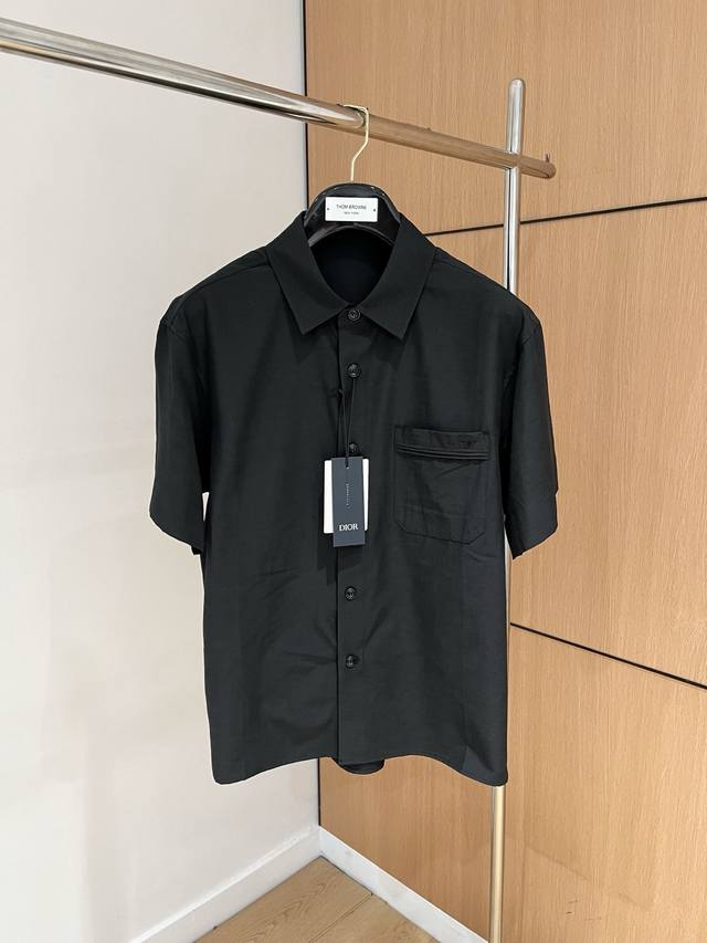 diro 男士精品休闲衬衣 顶级面料 最新款上身版型无敌正！ 绝对可以闭眼收的一款 此款裤子非常百搭，弹力腰围,日常上班 户外运动都可以穿着，是时尚休闲与户外运