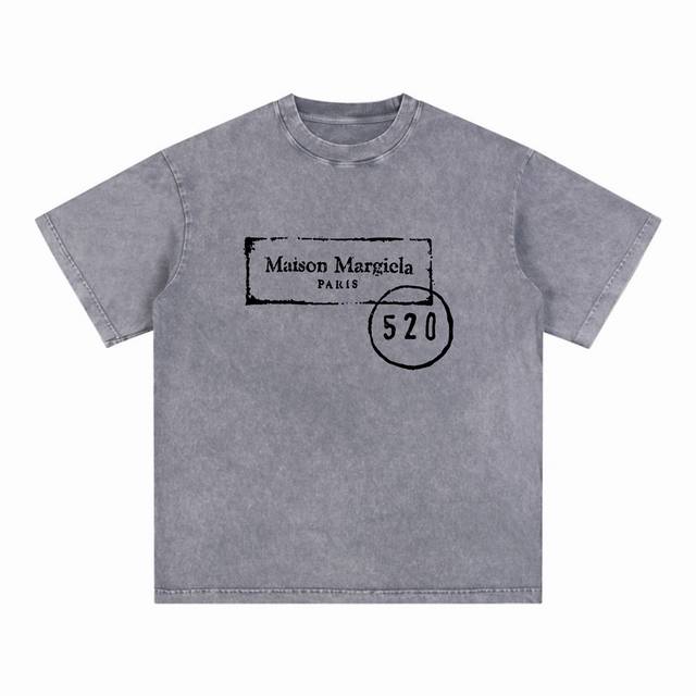 合作让利 高端品质 Maison Margiela 2025 Fall 春夏系列 标识520短袖T恤 采用进口康丽数码白墨直喷印花 定染高品质潮牌32支加密双纱