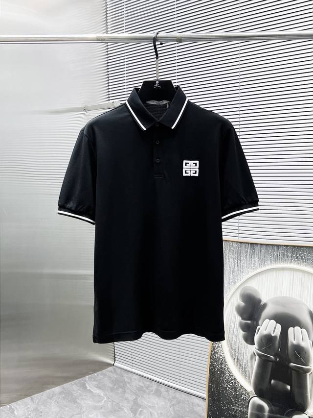 罗意威 Loewe 2025Ss夏季新款 翻领短袖T恤 Polo衫，高端版本！专柜定制面料 透气舒适度高，细节无可挑剔，品牌元素设计理念，体现高品质。手感细腻柔