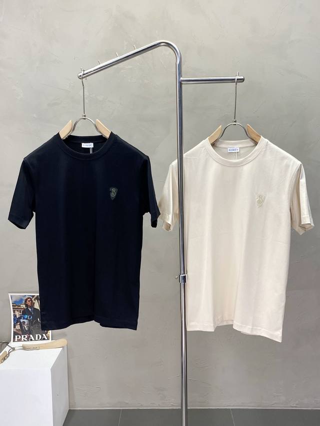 burberry巴宝莉独家专供新款原单男士休闲短袖 高端定制 高端版本 时尚百搭爆款进口面料 手感超柔软细腻 穿着亲肤舒适 高端精品 代工厂P精细做工 上身非常