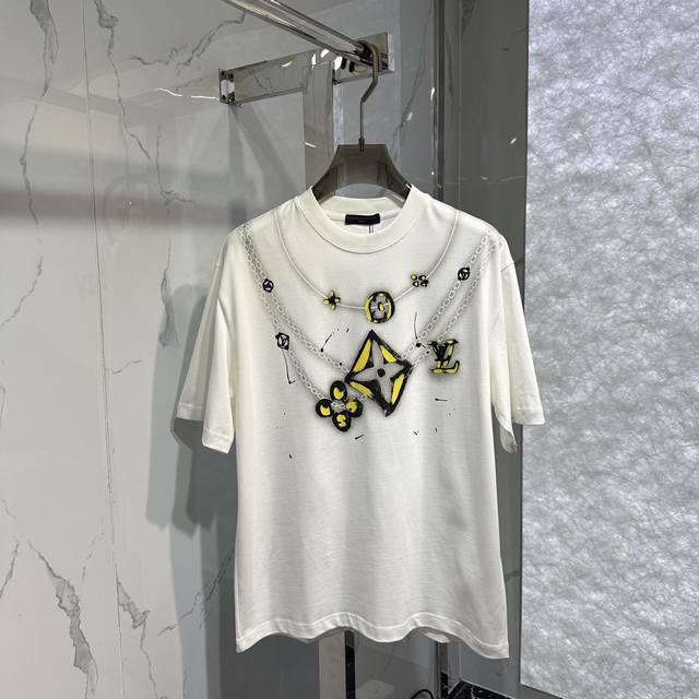 l*新款吊坠字母短袖T恤 颜色:黑色 白色 码数:M-2Xl