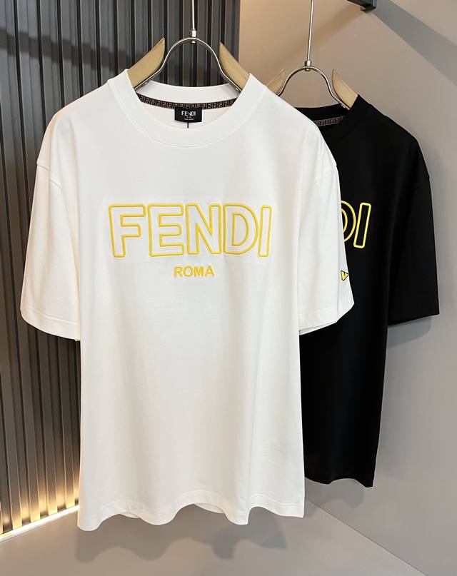 fen*I 芬*迪2025春夏新款Fd家族Ff男女同款短袖T恤，男女同款百搭极简短袖。意大利原厂订单，Fd家族人气单品，简约纯色系打造。Fd家族经久不衰的标志性