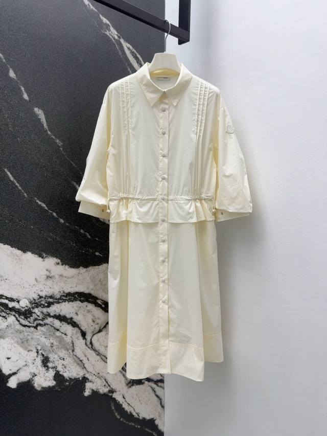 mc 25Ss 春夏新品法式泡泡袖打褶连衣裙 气质衬衣领高腰抽绳设计不挑身材 精梳棉面料质感超赞 褶裥收腰大A版型上身休闲优雅少女风 灵动少女风本季必入百搭单品