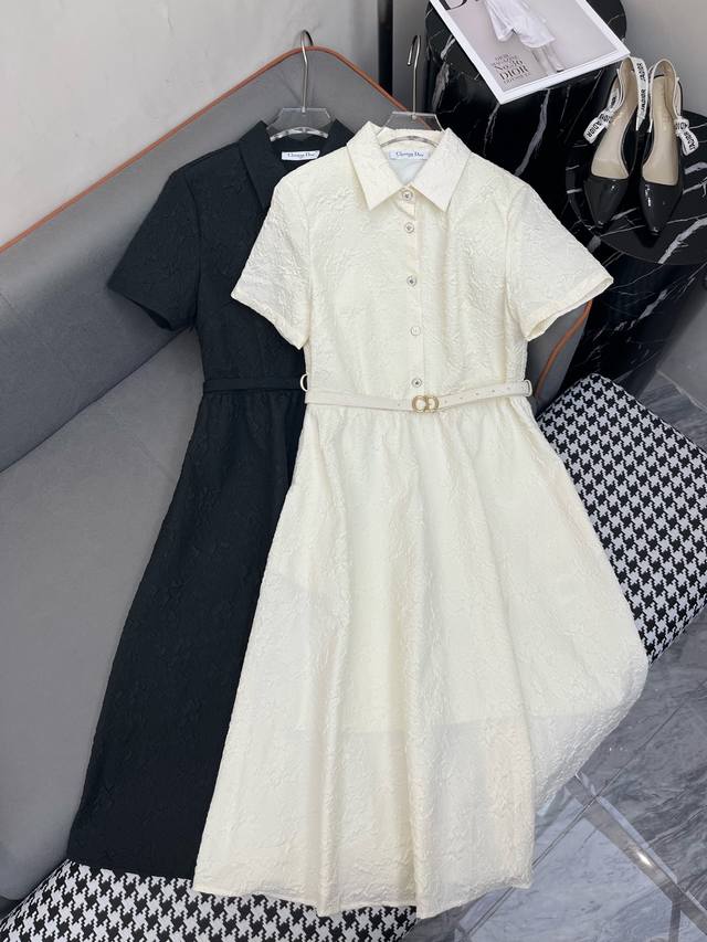 dio* 25Ss新款翻领连衣裙高级褶皱面料 搭配腰带 经典版型 减龄气质款 两色三码Sml