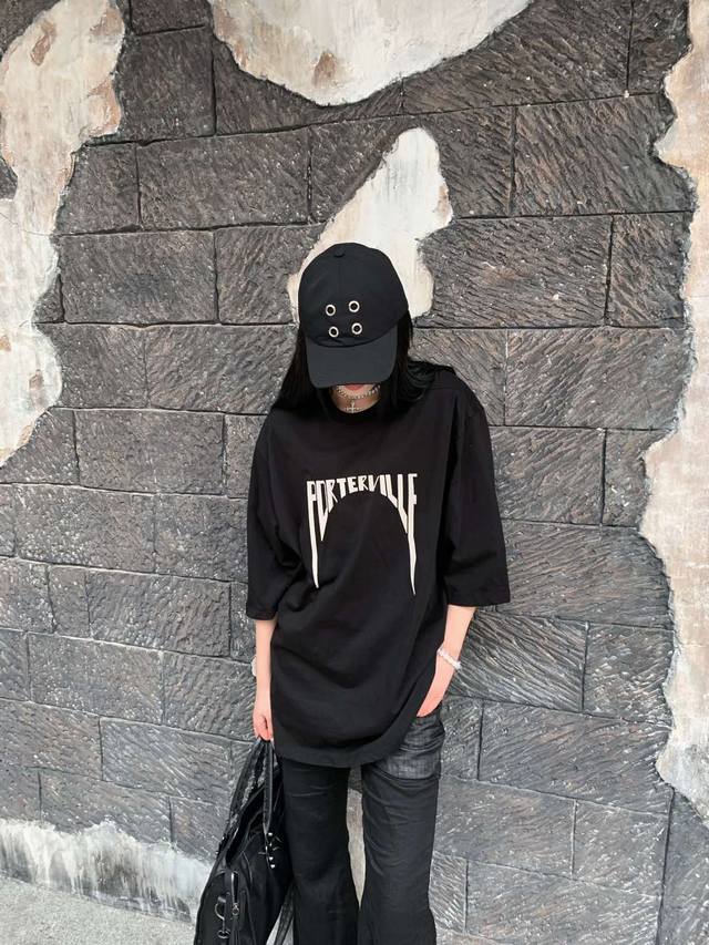 rick Owens 2025早春新款T恤 重工刺绣字母 宽松版型 后背车位走线 三色三码 Sml