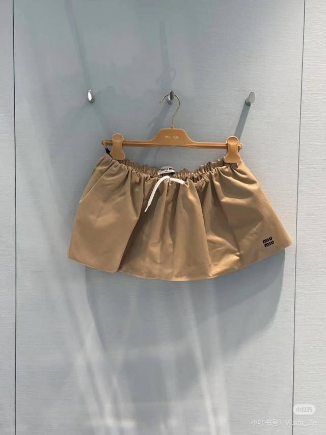 25S新品 迷你花苞短款卡其半裙 Sml