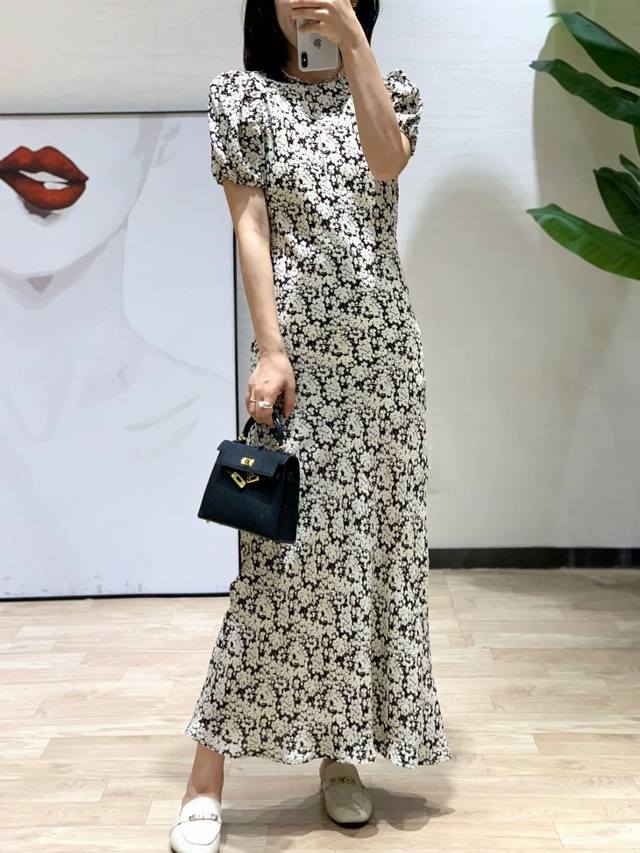 爆款推荐！！欧货女时尚显白百搭斜裁显瘦！！蚕丝皱印花连衣裙Smlxl