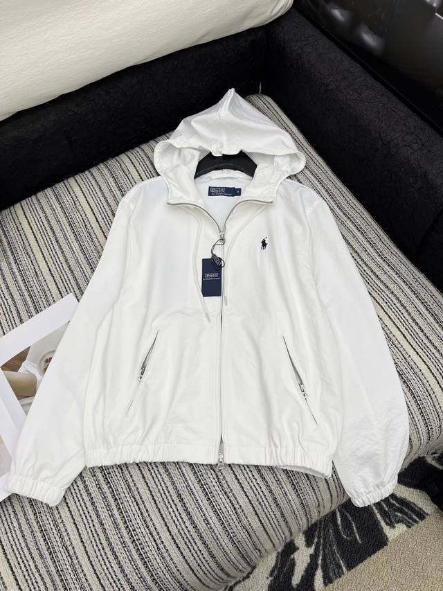 爆款现货 原版定制 Polo*｜2025新品连帽防晒夹克外套 定制Yb进口材质 舒适好穿 挺括有型 连帽防晒外套版型 胸前撞色刺绣 凸显品牌高级感 丰富视觉效果