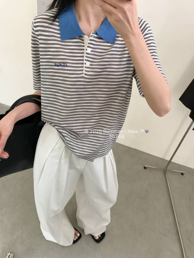 绣字母条纹短袖半开衫