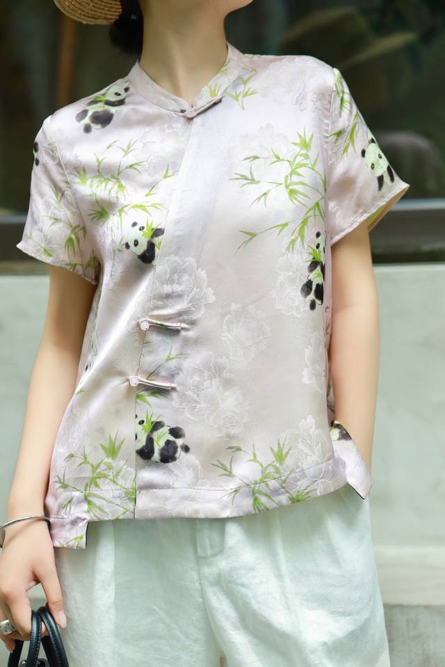 上新款 时尚斜门襟洋气款上衣 材质：人丝 尺码：S-Xxl