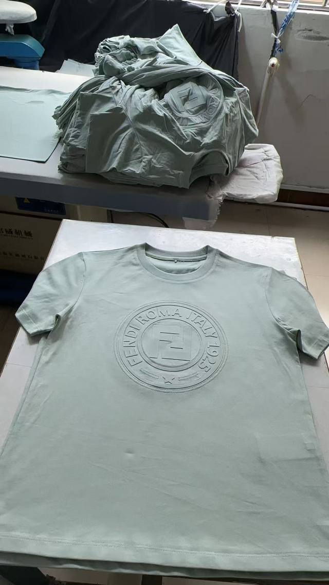 fd-J，原版开T恤，Sml，