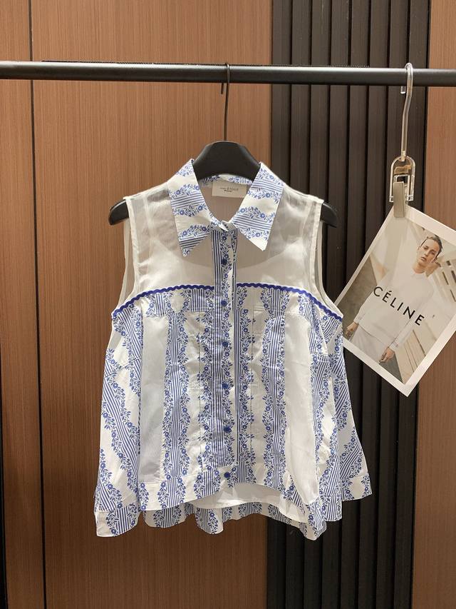 伊莎贝尔 2025年新版上新小仙女夏日必败单品来啦！ 清透漏肩网纱打底衫，若隐若现的小性感~ 特色亮点: 透明网纱面料,若隐若现展现迷人锁骨 不规则下摆设计,打