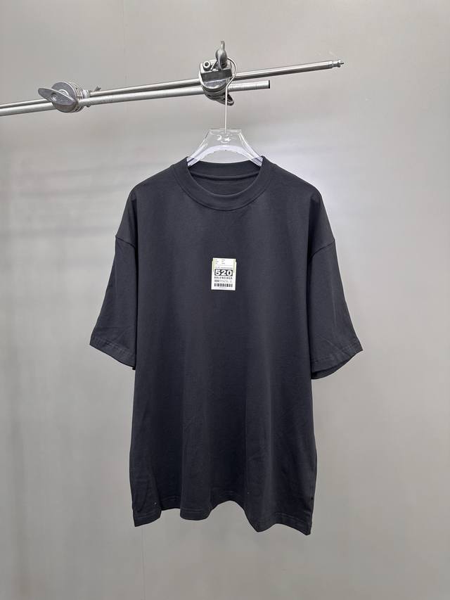 巴黎 ｜ 新款短袖T，成衣洗水工艺加情人节520定制标牌，男女同款，尺码Sml