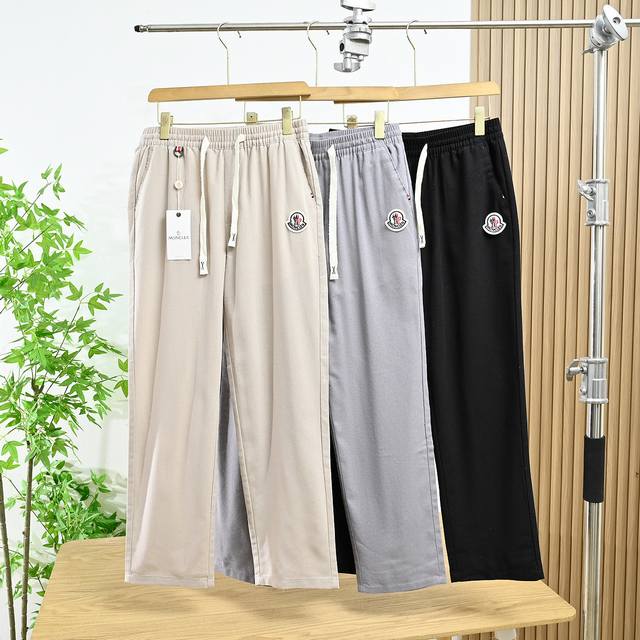 上新 米 款号 86607# moncler 蒙口2025夏季新款男士亚麻休闲裤长裤 纯天然打造的休闲裤 香港贸易公司订单 2025夏季新款M家男士新品亚麻裤