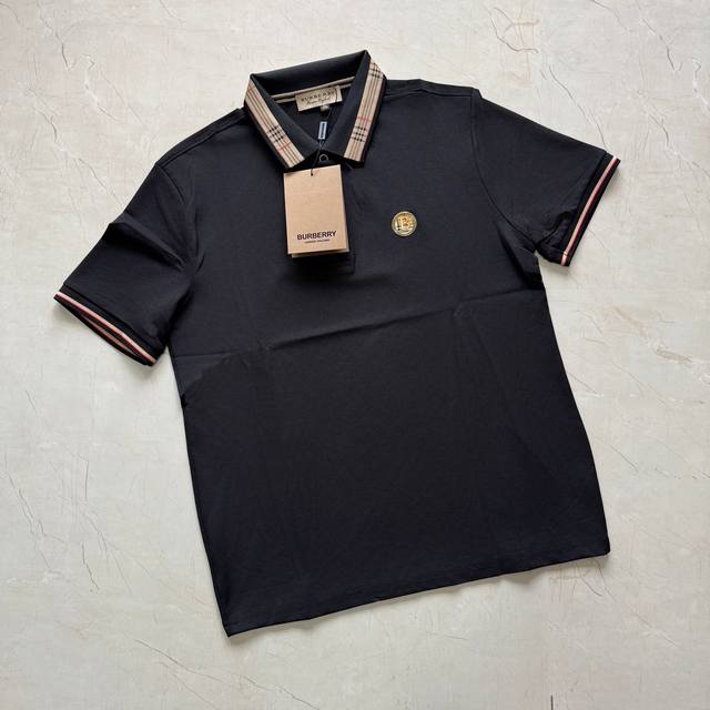供 Burberry Bbr巴宝莉圆标短袖polo衫 上身参考 178 170斤穿2Xl合身 原单品质 修身版型 定制主标 辅料 水洗齐全 甄选弹力棉质双纱珠地
