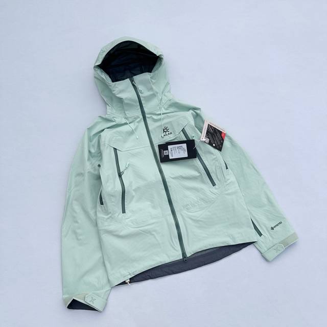 凯乐石Kailas Mont-X 系列 运动户外全天候硬壳专业防水防风透气登山冲锋衣外套 男女同款 - 热度款 一件难求 凯乐石Mont X 为应对极端突变天气