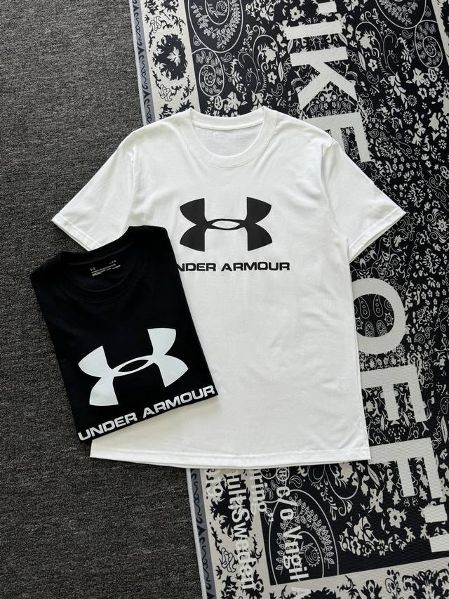 Under Armour 安德玛 Ua 胸前Logo印花情侣短袖T恤 小红书热门爆款 明星网红同款穿搭 男女日常通勤穿搭必备单品 高品质260克高克重双纱面料