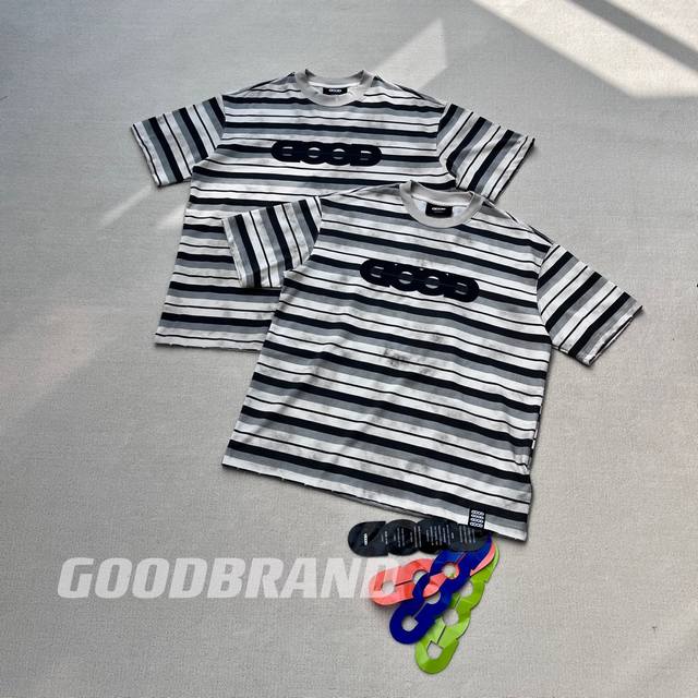 顶级原厂品质Goodbrand 25S S高瀚宇同款 Good重磅水洗做旧 复古脏脏泥染叠染拼色条纹Logo印花 做脏条纹复古Vintage情侣圆领宽松短袖T恤