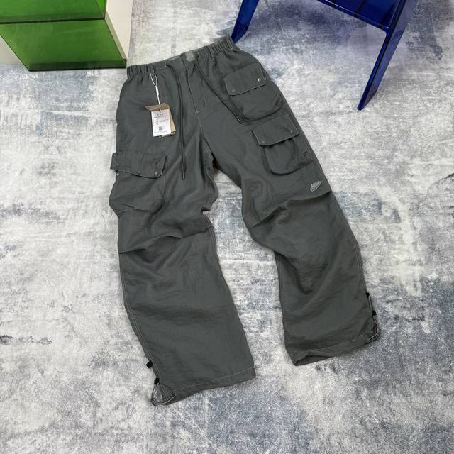 nike Sportswear Tech pack 纯色Logo刺绣工装梭织衬里多口袋休闲裤 情侣款 颜色 铁灰色 细节做工辅料1:1 订做 原版购入 面料定织