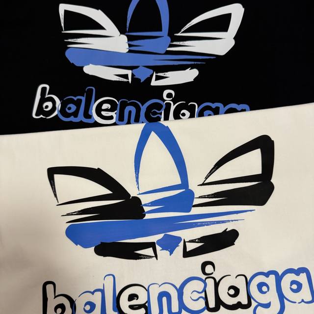 balenciaga 巴黎世家Adidasbalenciaga联名系列纯棉短袖 adidas和Balenciaga大胆探索联名系列 采用260G纯棉面料 吸汗透