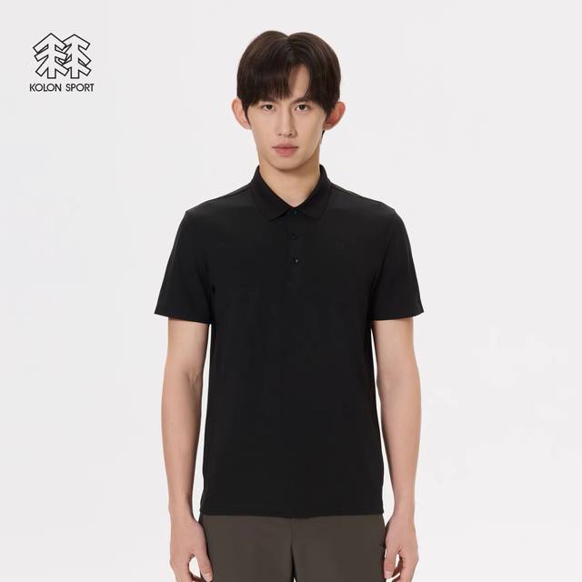 Kolonsport可隆户外男速干吸湿运动抗菌polo衫绝对是您的不二之选 可搭情侣款 可隆品牌在户外服饰领域一直处于领先地位 这款polo衫更是凭借其出色的性