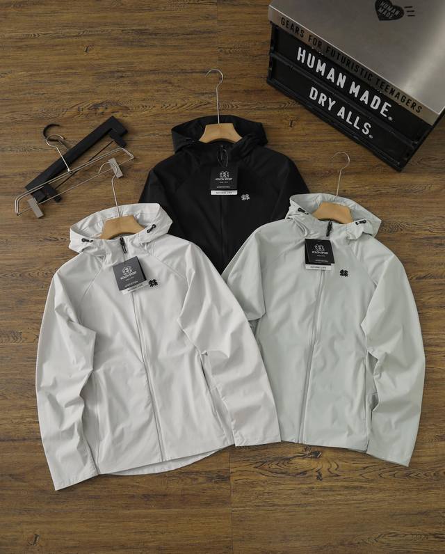 供 克隆 Kolonsport*25年夏季新品户外皮肤衣夹克 防晒速干弹力休闲男女连帽皮肤衣 经过精心改进 以尽可能小的重量提供更佳的性能 超轻量化设计 堪称上