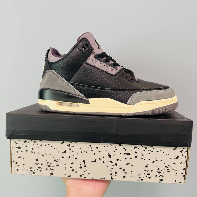 黑紫Nike Air Jordan 3 Retro Hide Andsneak Aj3 乔丹3代 Aj3 乔3 乔丹篮球鞋系列 辅以标志性的爆裂纹元素 经典的荔